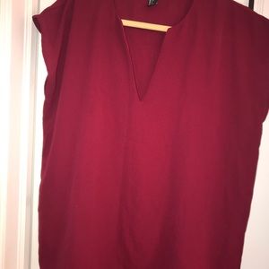 Light weight short sleeve burgundy blouse